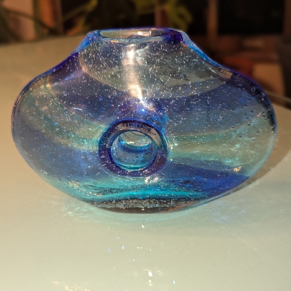 Margie's Garden Hand Blown Art Glass Donut Vase Collectible Controlled Bubbles - Picture 5 of 10